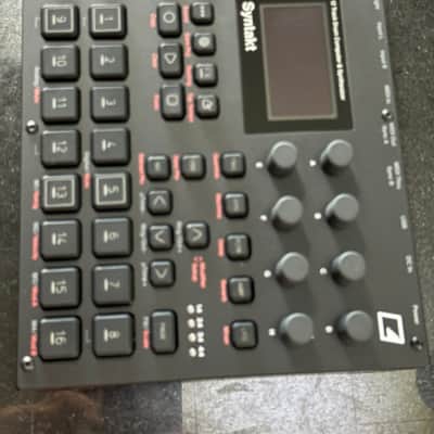 Elektron Syntakt 12 Track Drum Computer & Synthesizer 2022- Present - Black image 5