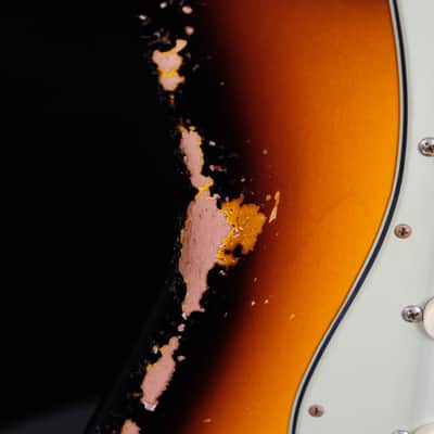 2024 Fender 1960 Stratocaster Heavy Relic - Faded Aged 3-Color Sunburst image 11