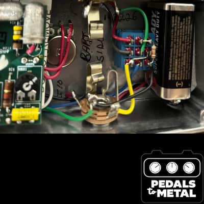 Analogman Sun Face BART Germanium Fuzz with Sun Dial Knob LED, I/O 2020 - 2021 - Gold X16792 image 10