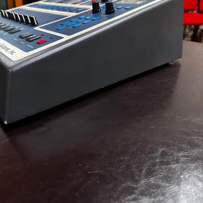 E-MU Systems SP-12 8-Voice Drum Sampler 1985 - 1987 - Blue image 15