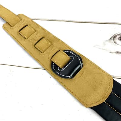 Walker and Williams C-21-BLK Black Premium Signature Soft Grain Leather Padded Guitar Strap For Acoustic, Electric, And Bass Guitars image 10