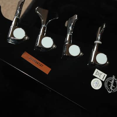 Epiphone Thunderbird bass Silverburst image 9