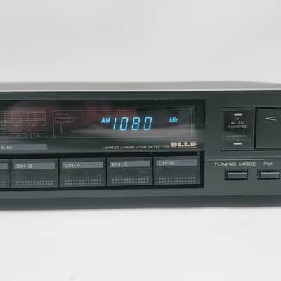 KENWOOD KT-880 QUARTZ SYNTHESIZER NATURAL SOUND AM/FM STEREO TUNER - Working image 3