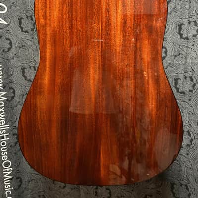 Martin DE Retro Plus Acoustic Guitar- Natural w/Gig Bag (Pre-Owned) image 2