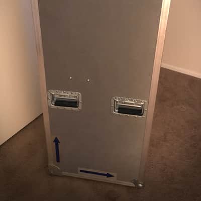 Guitar vault Road case 3 guitars + accessories image 7