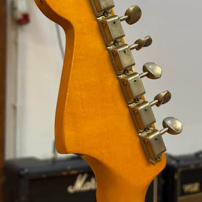 Fender Jaguar Baritone 2004 - Sunburst image 6