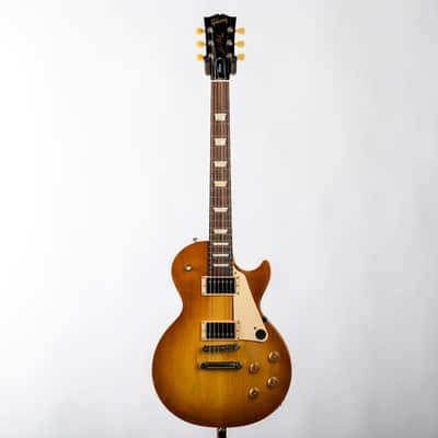 Gibson Les Paul Tribute Satin, Satin Honeyburst | Demo image 2