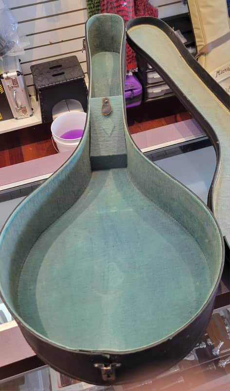 Unbranded Vintage Banjo Case 1930's-1940's image 1