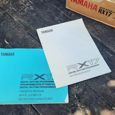 Yamaha RX17 80s drum machine (with orig. box/manual/psu) Bild 7