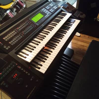 Yamaha Electone ELX-1 1994 Mahogany and Black image 4