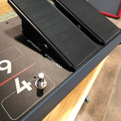 Pedalera Fender Cyber Foot Controller para Cyber Twin image 6