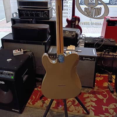 Fender Chris Shiflett Artist Series Signature Telecaster Deluxe 2016 - Present - Shoreline Gold image 5