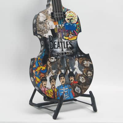 R. C. Kelly The Beatles Fretless Solid Body Violin Electric Bass Guitar (Art) image 3
