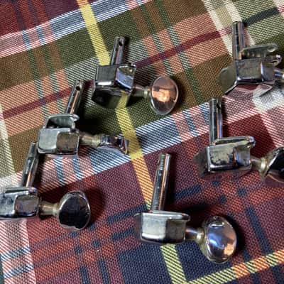 StewMac 3/8" Guitar Tuner Conversion Bushings - Hex Nickel Set Of 6 For Tuner Installation