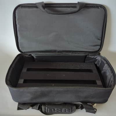Pedaltrain Metro 16 Pedalboard with Soft Case image 1