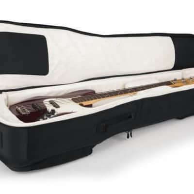 Gator Pro-Go Series 2X Bass Guitar Bag w/ Micro Fleece Interior and Removable Backpack Straps G-PG BASS 2X image 4
