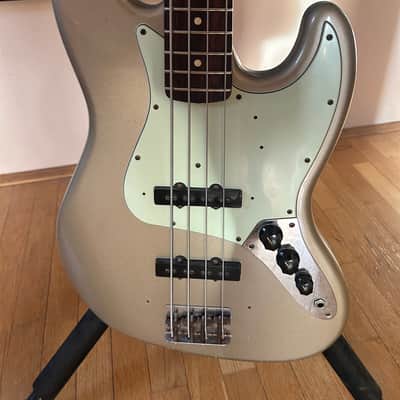 Fender Jazz Bass 64’ Custom Shop Limited Edition - Shoreline gold image 5
