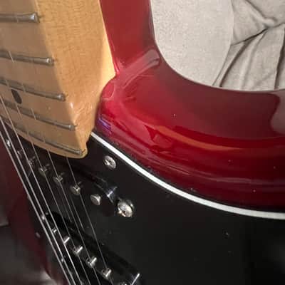 Fender Standard Stratocaster 2013 - Candy apple red image 10