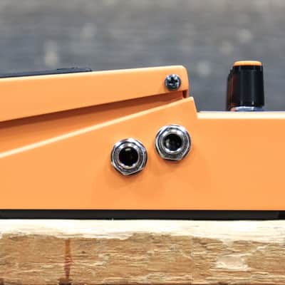 Boss DS-2 Turbo Distortion Twin Turbo Modes Classic BOSS Distortion Effect Pedal image 5