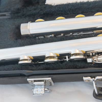 Yamaha YFL-385 II Intermediate Flute *Solid Silver Headjoint *Low-B *Japan Made *Overhauled New Pads image 8