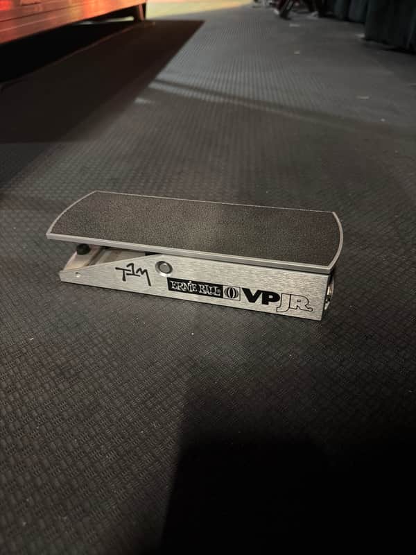 Ernie Ball P0-6180 VP JR. 250K Passive Volume Pedal 2010s - Silver image 1