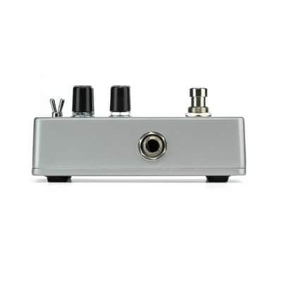 Electro-Harmonix LPB-3 Analogue Linear Power Booster & EQ Effects Pedal image 3