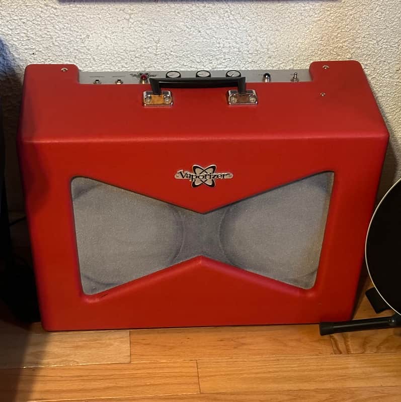 Fender Vaporizer Pawn Shop Series 12-Watt 2x10" Guitar Combo 2013 - 2014 - Rocket Red image 1