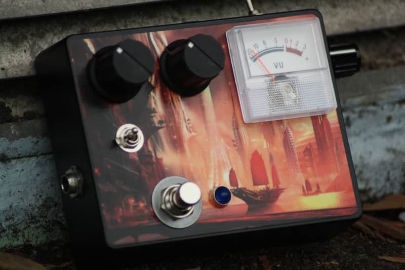 Millipede FX - Overdrive / Distortion Guitar Pedal with VU Meter - 'Dystopian Dystortion' - Black image 1