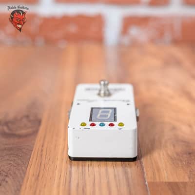 Whirlwind WT2000  White Chromatic Tuner image 7