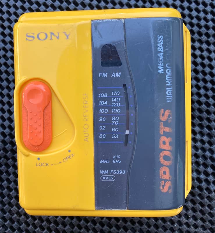 Sony Sports Vintage Walkman Cassette Player Mega Bass FM/ AM image 1