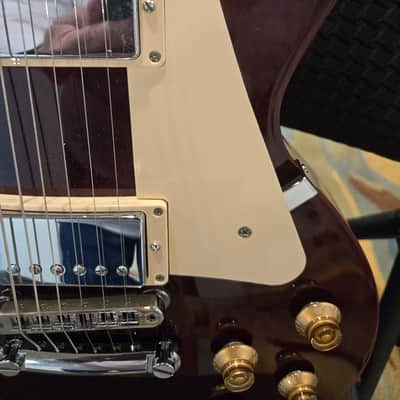 Immagine Gibson Les Paul Studio 2024 - Present - Wine Red - 10