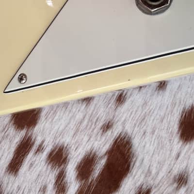 2009 Gibson Flying V ’67 Reissue – Exceptional Player – Duncan SH-5/Jazz – OHSC and Papers image 12