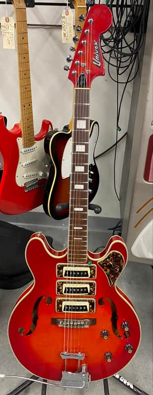 1960's Univox Three Pickup Hollow Body - MIJ - Includes Chipboard Case! image 1
