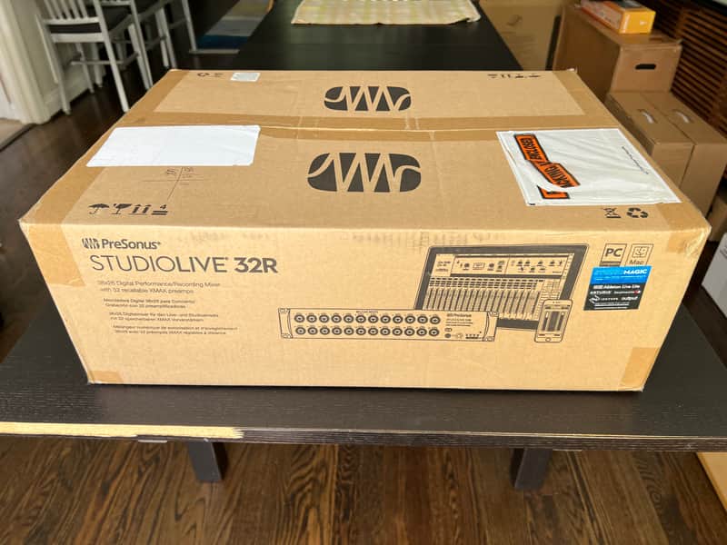 PreSonus StudioLive 32R 32-Channel Rackmount Digital Mixer 2017 - Present - Black image 1