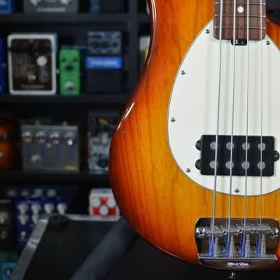 Ernie Ball Music Man Sterling USA 4H with Rosewood Fretboard 2000 - Honey Burst image 7