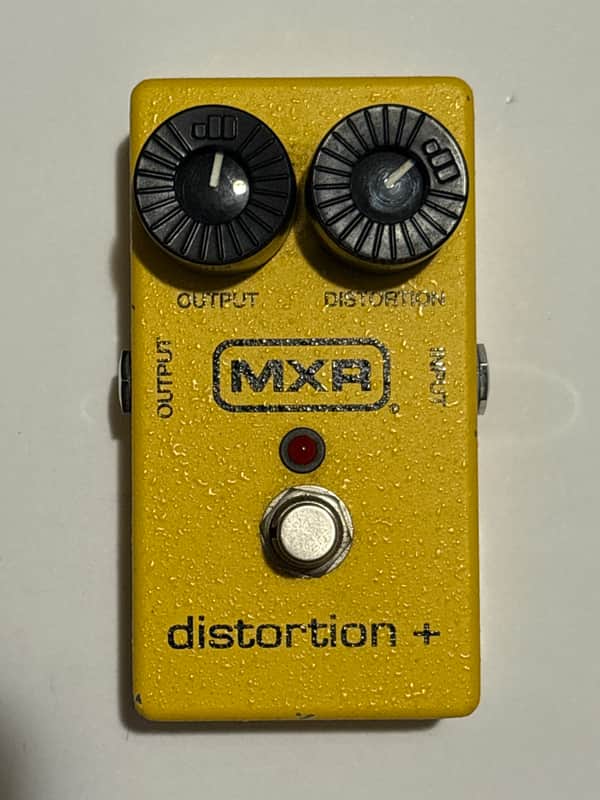 MXR M104 Distortion + 1995 - Present - Yellow image 1