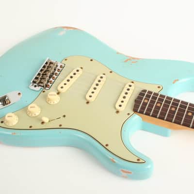 Fender Custom Shop Limited Edition 1964 L-Series Stratocaster Heavy Relic 3A Rosewood Fingerboard Aged Daphne Blue L11780 image 4
