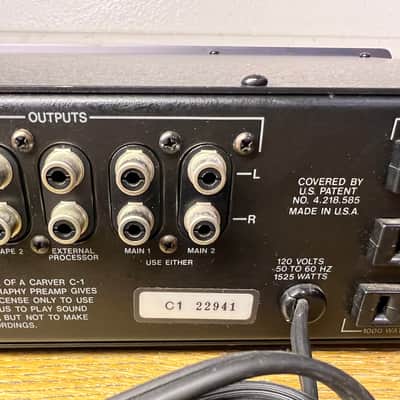 Carver PM-1.5 High Headroom Magnetic-Field Power Amplifier & Carver C-1 preamplifier, both is in excellent working condition. image 9