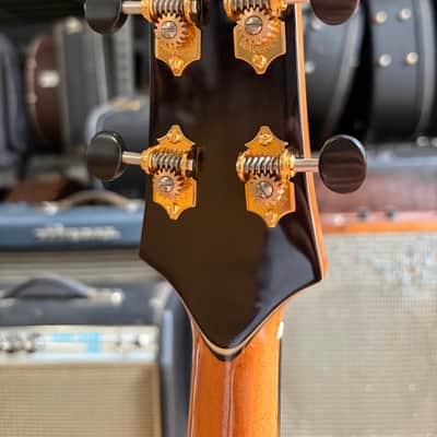 Hive Hornet Tenor Ukulele #13015 – Spruce / Mahogany – Gold Waverly Tuners – Ameritage Case image 14