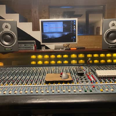 Blue Dog Power Supply for all Analogue mixing consoles image 14