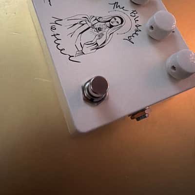 Heather Brown Electronicals The Blessed Mother: Light Gain Transparent Overdrive / Boost 2010s - White image 3