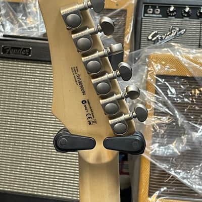 Dean Exile Select 8 Multiscale Kahler 2021 - Satin Natural Black Burst image 7