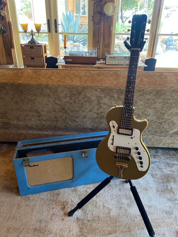 Airline 7214 Amp in Case Guitar Combo image 1