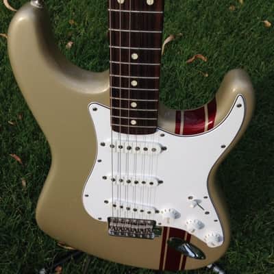 Fender USA signature series  Stratocaster John Mayer  2007 Shoreline Gold Red Rally Stripe image 7