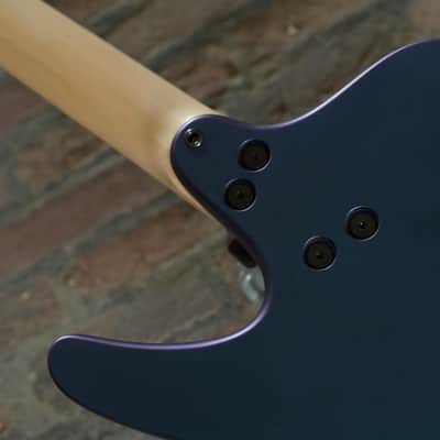 Dingwall D-Roc Standard 4-string – Blue To Purple Colorshift image 4