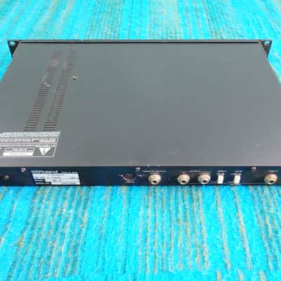 Roland RE-3 Digital Space Echo - Serviced - K053 image 11