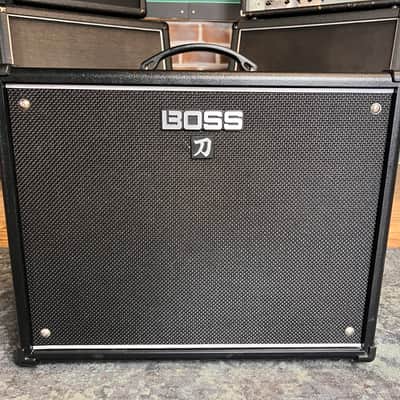 BOSS Katana 100 1x12” Guitar Modelling Amplifier Combo w/Footswitch image 2