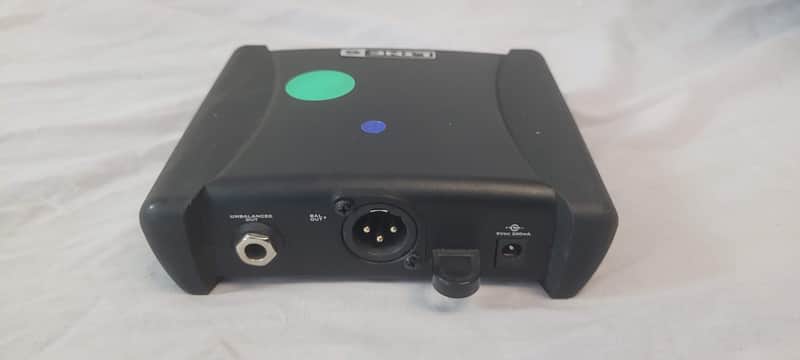 Line 6 XD-V35L Digital Wireless System  - Black image 1