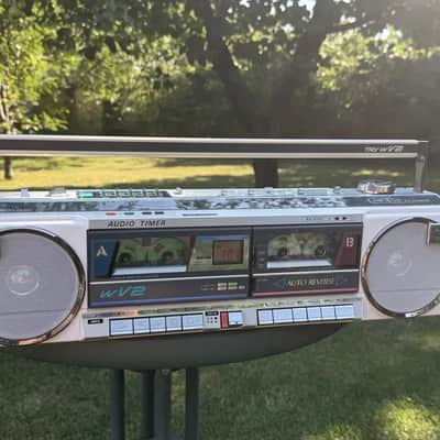 Sanyo MR-WV2(W) Rare Vintage Boombox Working Stereo Radio Cassette Warranty image 17