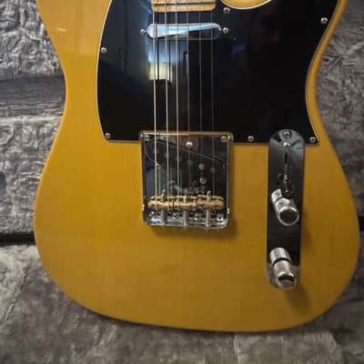 Fender American Professional II with Maple Fretboard 2020 - Present - Roasted Pine image 4